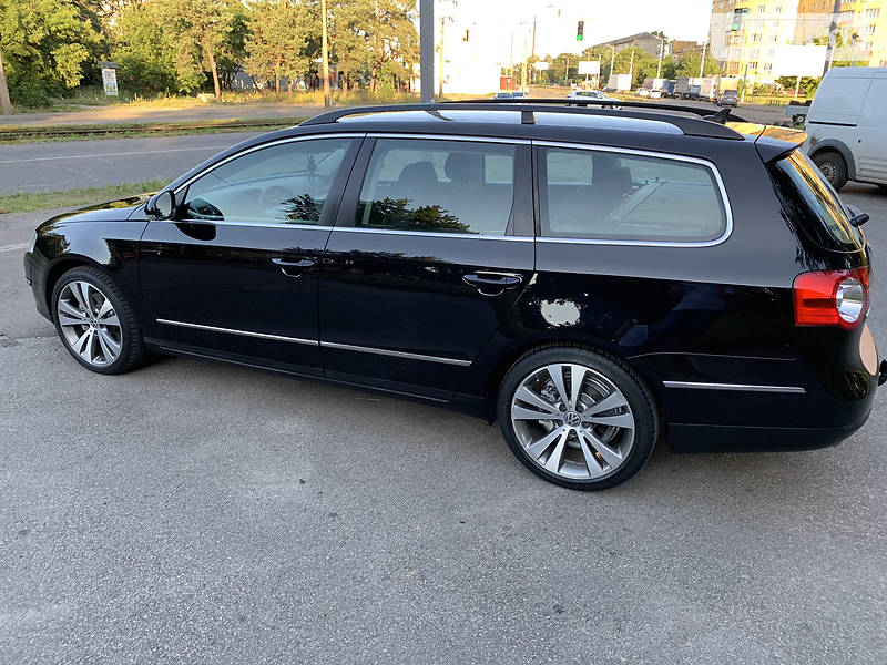 Універсал Volkswagen Passat 2010 в Києві