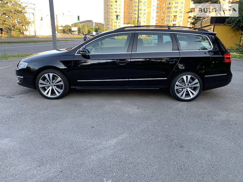 Універсал Volkswagen Passat 2010 в Києві
