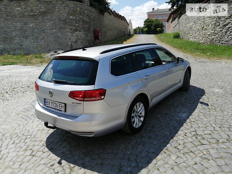 Універсал Volkswagen Passat 2015 в Кам'янець-Подільському