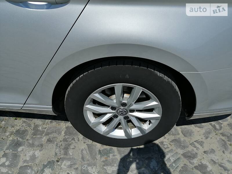 Універсал Volkswagen Passat 2015 в Кам'янець-Подільському