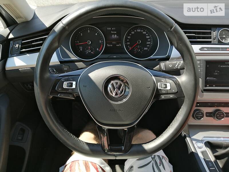 Універсал Volkswagen Passat 2015 в Кам'янець-Подільському