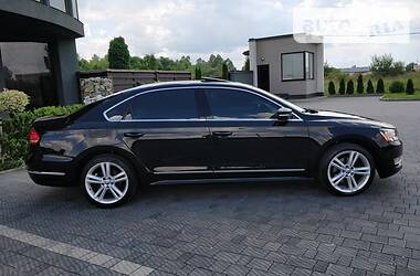 Седан Volkswagen Passat 2012 в 