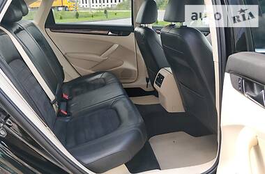 Седан Volkswagen Passat 2012 в 