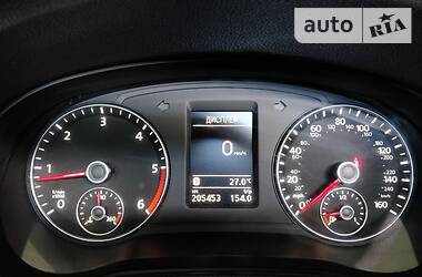 Седан Volkswagen Passat 2012 в 