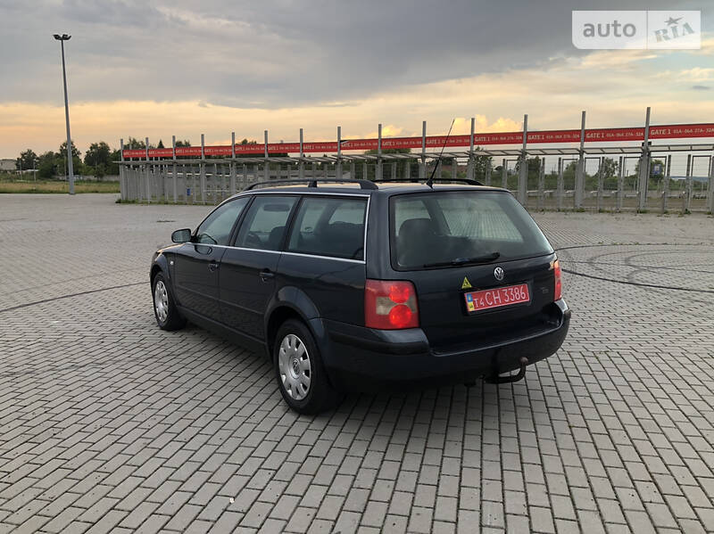 Универсал Volkswagen Passat 2002 в Львове