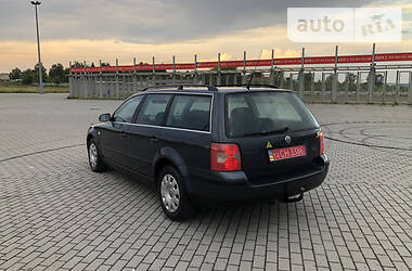 Універсал Volkswagen Passat 2002 в 
