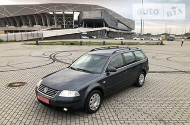 Універсал Volkswagen Passat 2002 в 