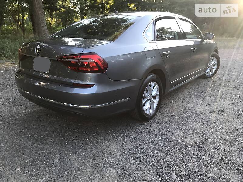 Седан Volkswagen Passat 2016 в Києві фото 6 Седан Volkswagen Passat 2016 в Києві