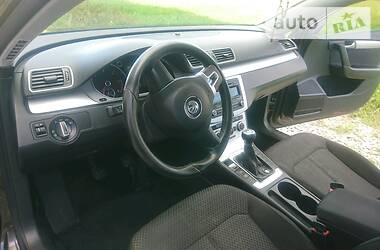 Седан Volkswagen Passat 2012 в 