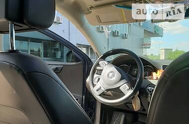 Універсал Volkswagen Passat 2011 в 