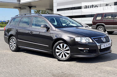 Универсал Volkswagen Passat 2010 в Ровно