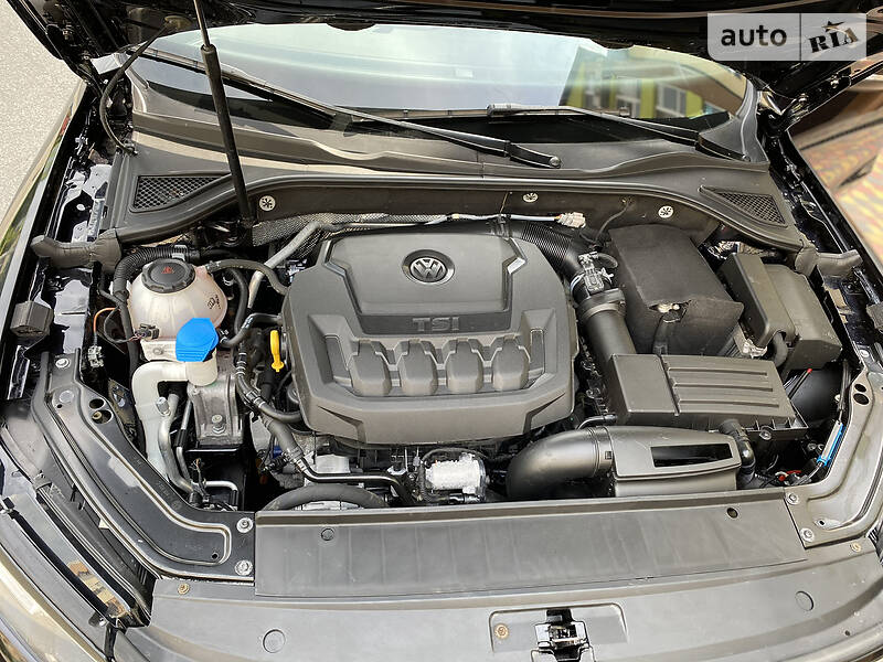 Седан Volkswagen Passat 2017 в Києві