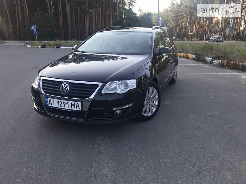 Універсал Volkswagen Passat 2010 в Ірпені