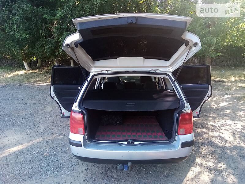 Универсал Volkswagen Passat 2000 в Новоархангельске