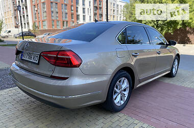 Седан Volkswagen Passat 2016 в 