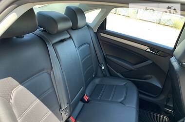 Седан Volkswagen Passat 2015 в 