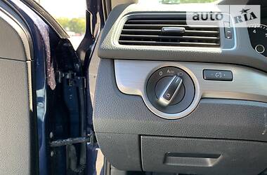 Седан Volkswagen Passat 2015 в 