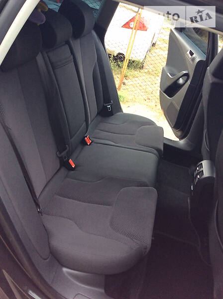 Універсал Volkswagen Passat 2010 в Києві