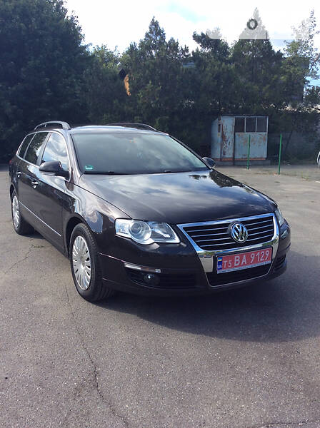 Універсал Volkswagen Passat 2010 в Києві