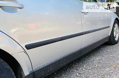 Універсал Volkswagen Passat 2001 в 