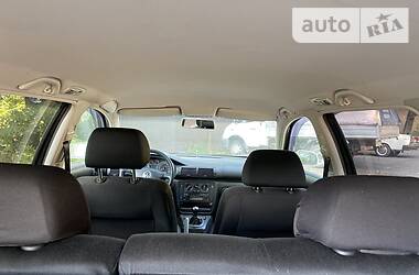 Універсал Volkswagen Passat 2001 в 
