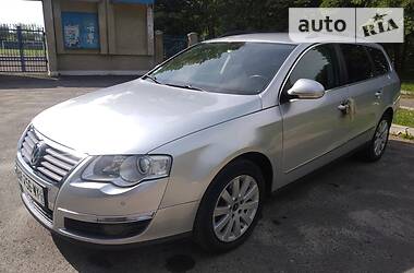 Універсал Volkswagen Passat 2010 в 