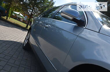 Універсал Volkswagen Passat 2008 в 