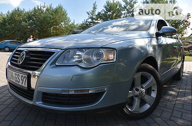 Універсал Volkswagen Passat 2008 в 
