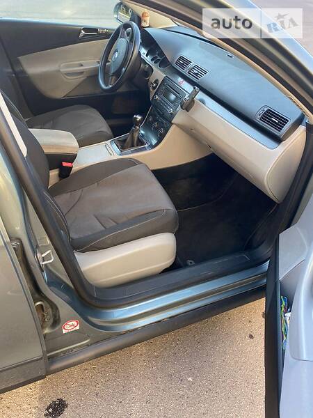 Универсал Volkswagen Passat 2005 в Хмельницком