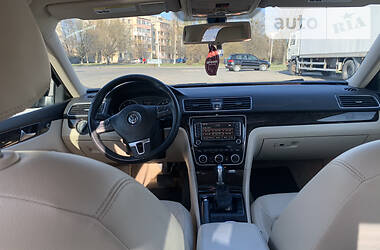 Седан Volkswagen Passat 2015 в 