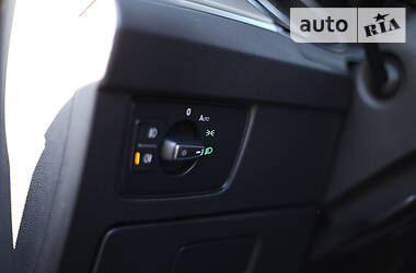 Седан Volkswagen Passat 2015 в 