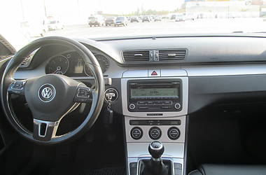 Седан Volkswagen Passat 2009 в Бердянске