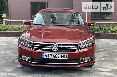 Седан Volkswagen Passat 2017 в Киеве