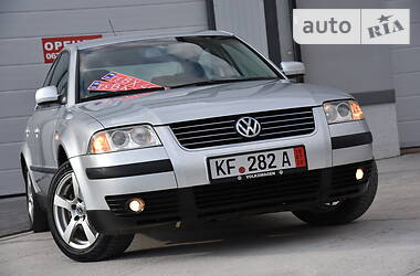 Седан Volkswagen Passat 2003 в Дрогобыче