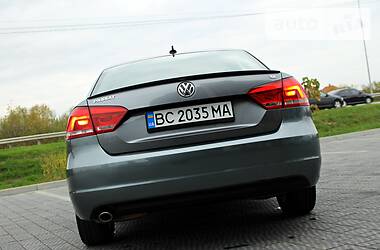 Седан Volkswagen Passat 2012 в Стрые