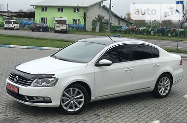 Седан Volkswagen Passat 2012 в Львове