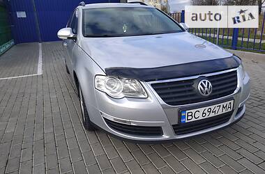 Универсал Volkswagen Passat 2010 в Дрогобыче