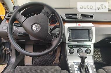 Седан Volkswagen Passat 2006 в Кропивницком