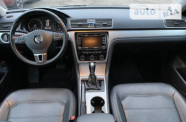 Седан Volkswagen Passat 2013 в Броварах