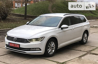 Универсал Volkswagen Passat 2015 в Запорожье