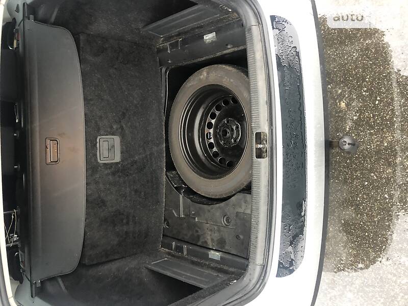 Універсал Volkswagen Passat 2006 в Гайвороні