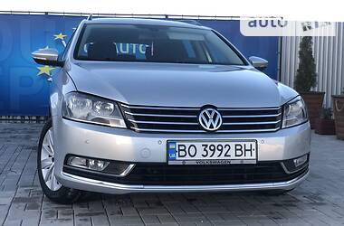 Универсал Volkswagen Passat 2011 в Тернополе