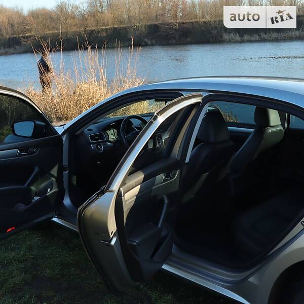 Седан Volkswagen Passat 2014 в Голованевске