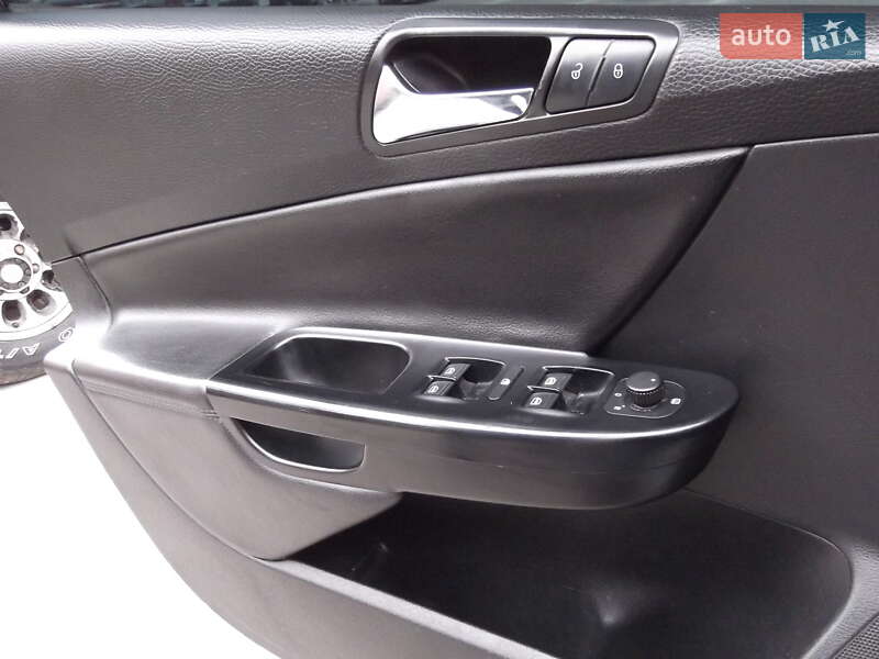 Седан Volkswagen Passat 2008 в Софіївській Борщагівці
