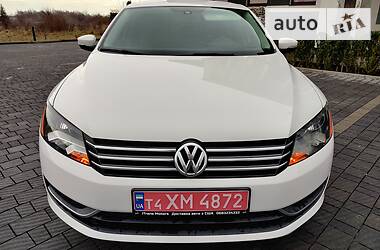 Седан Volkswagen Passat 2014 в Стрые