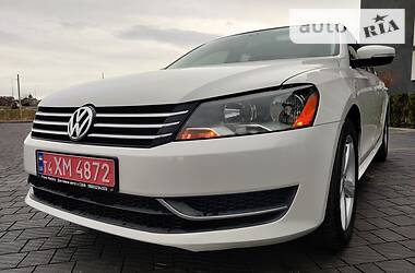 Седан Volkswagen Passat 2014 в Стрые