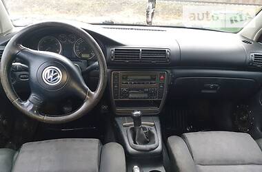 Универсал Volkswagen Passat 2002 в Тячеве