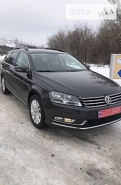 Универсал Volkswagen Passat 2011 в Бродах