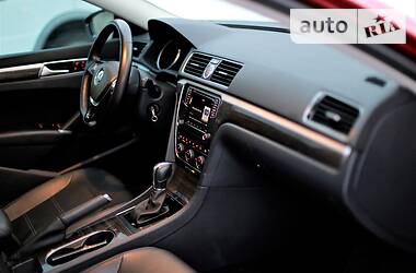 Седан Volkswagen Passat 2015 в 