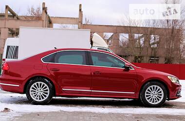 Седан Volkswagen Passat 2015 в 